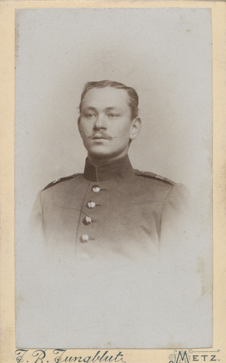 Hummelberger beim Militär